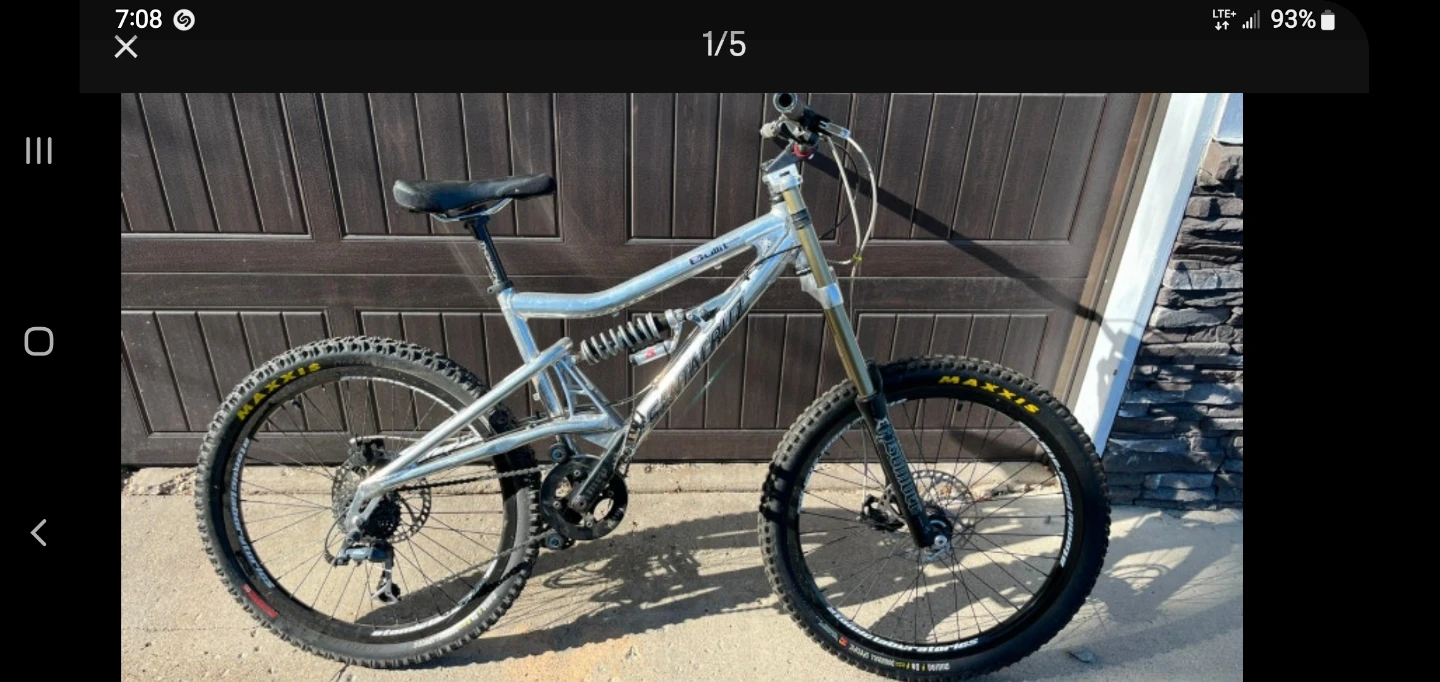Santa cruz bullit
