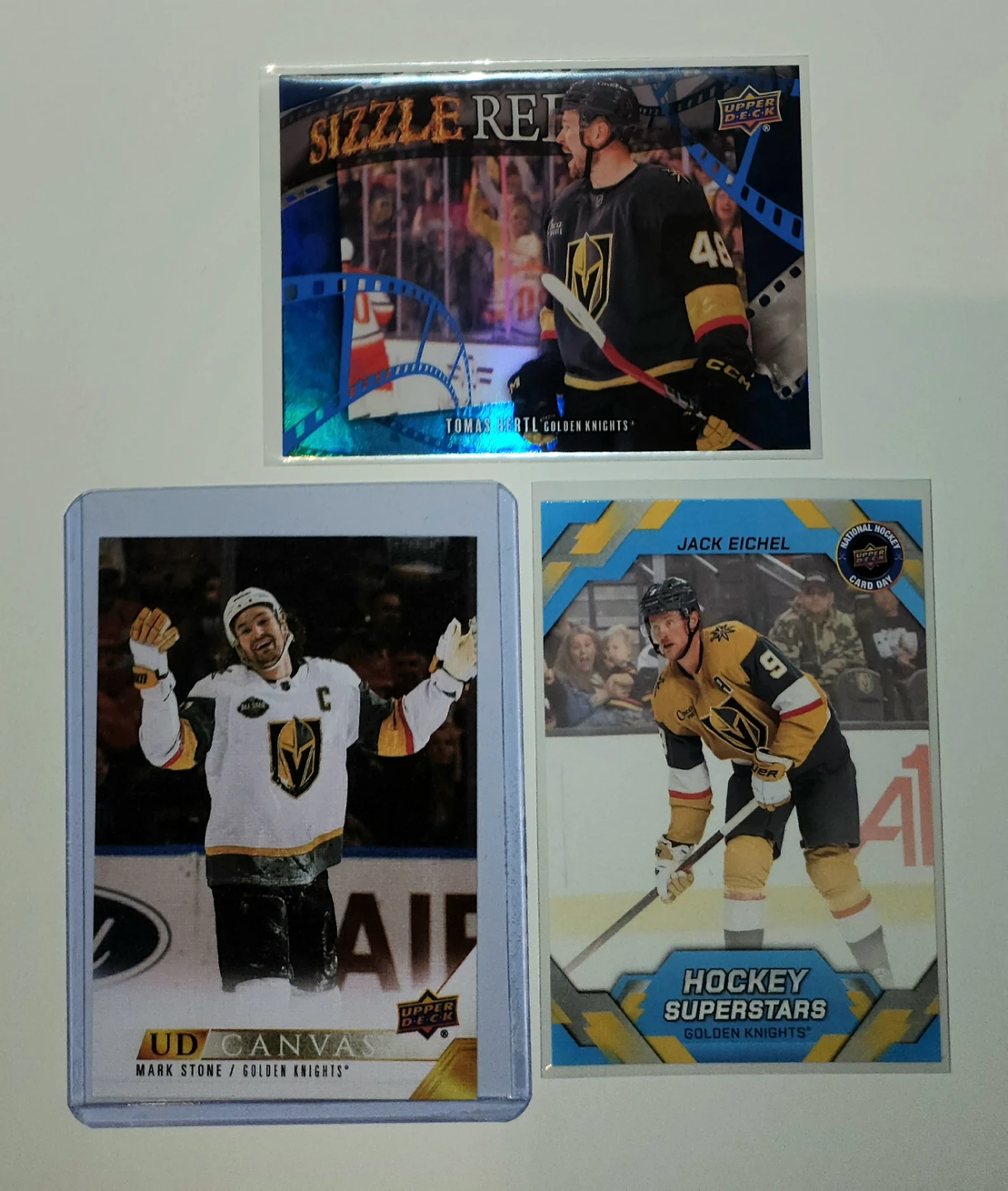 Pick Up x3 Las Vegas Golden Knights Hockey Cards