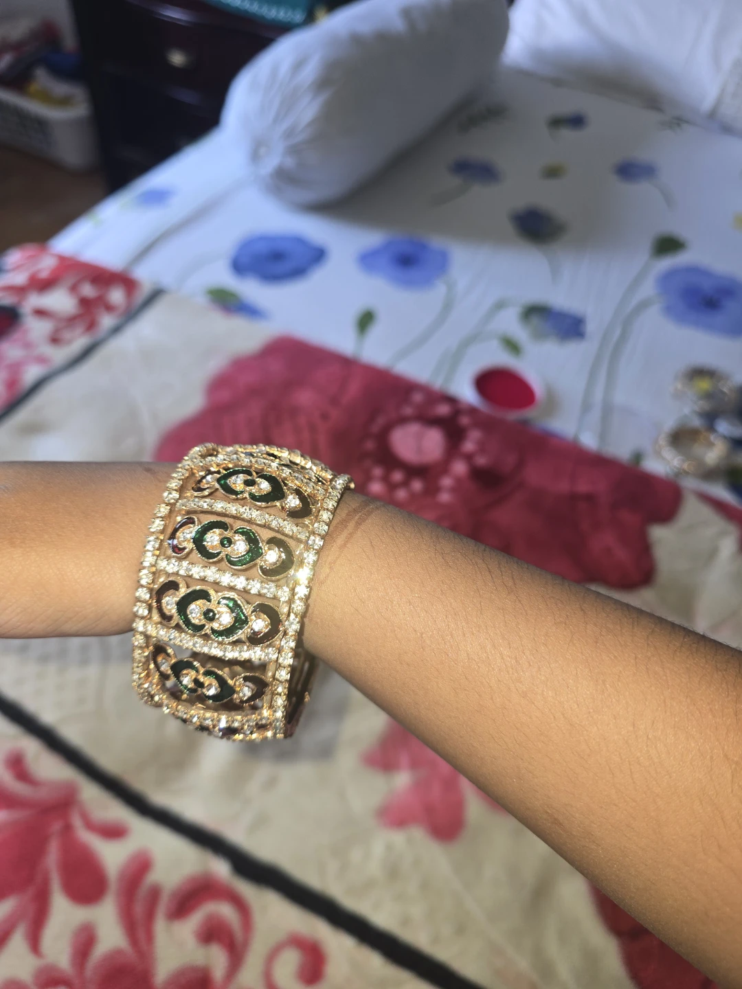 Desi green and red gold stone thick bangle - photo 4