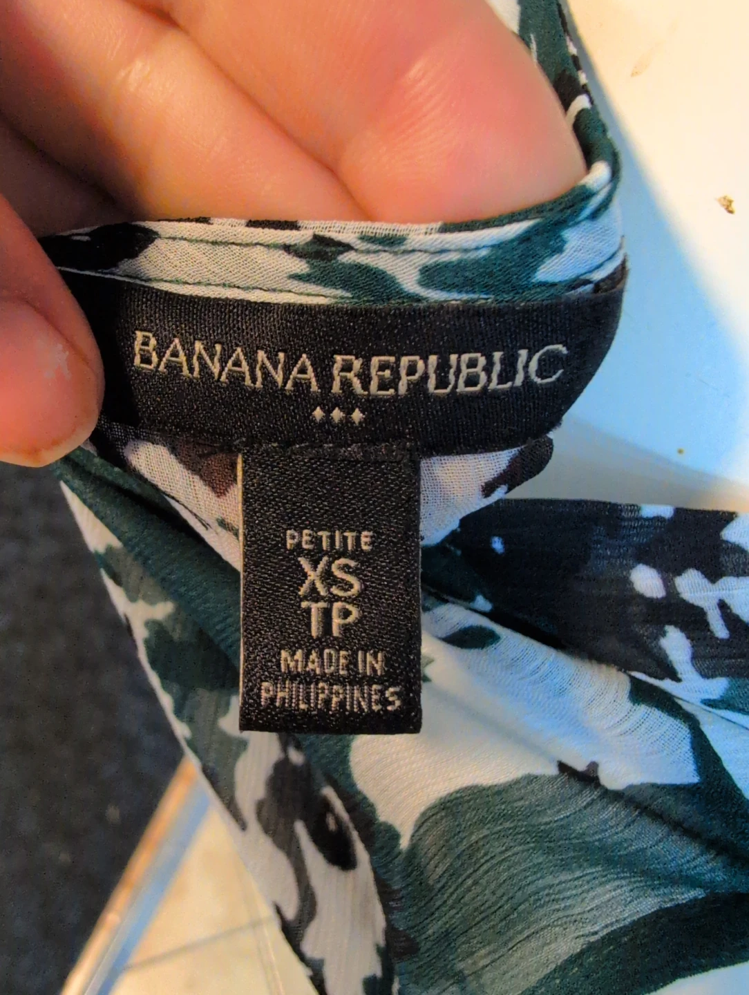 Banana Republic XS Petite Sleeveless Blouse - photo 4