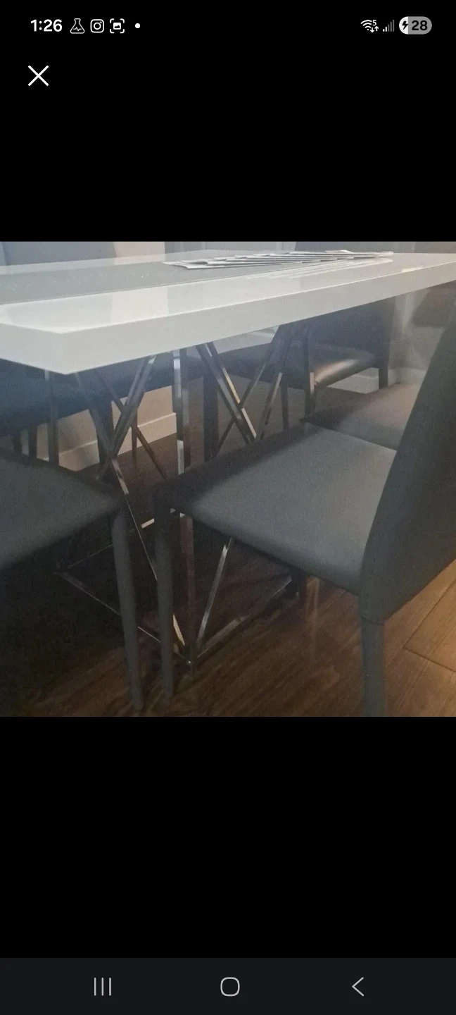Dining Table with 4 Chairs