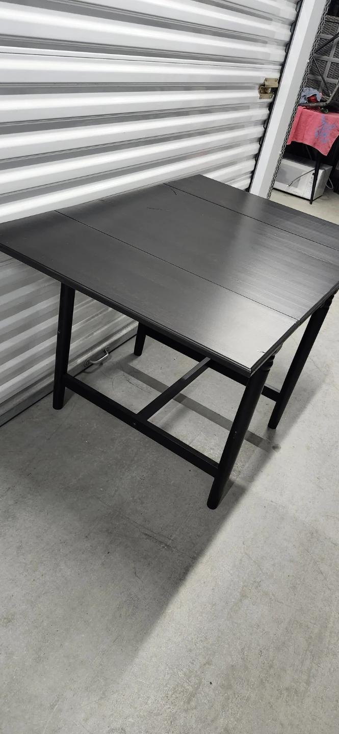 Ikea dinning table with drawer with two chairs - photo 4