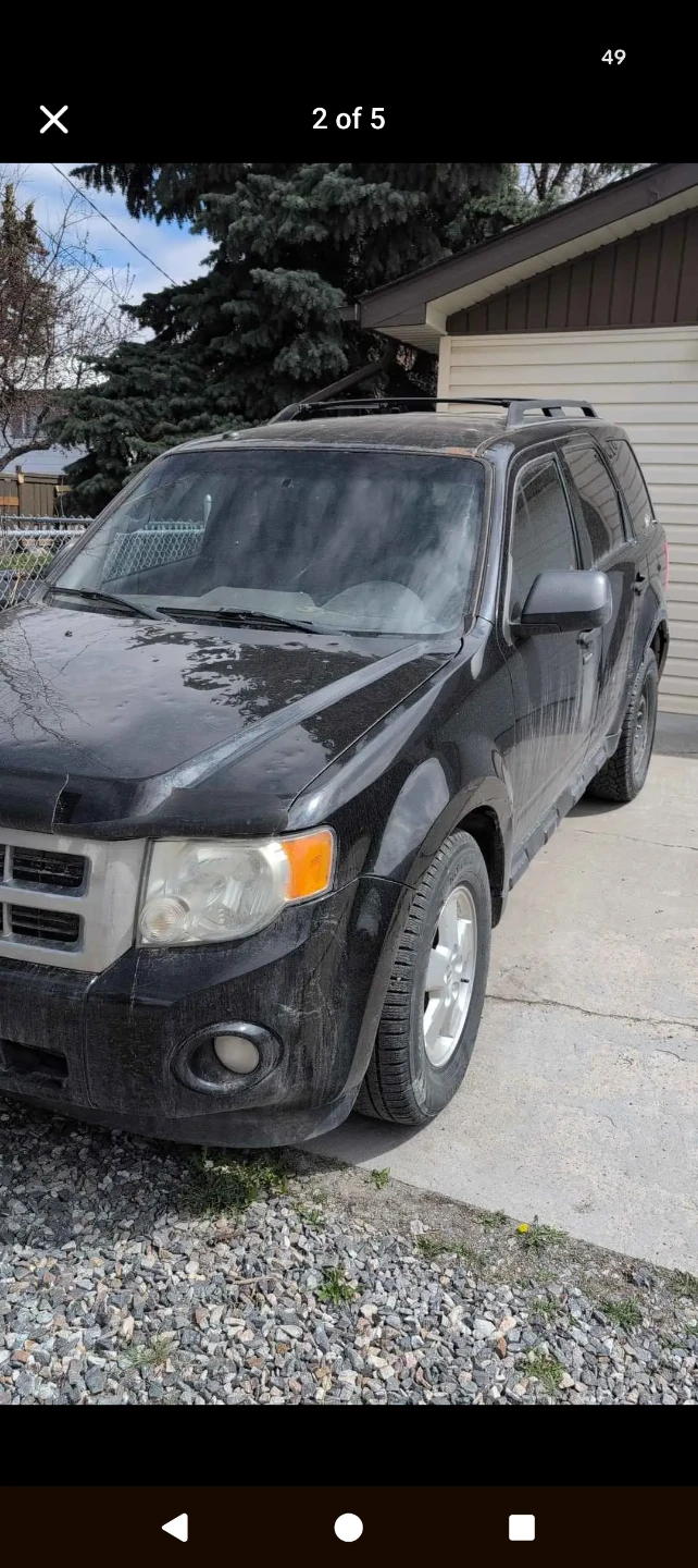 Ford Escape SUV - photo 2