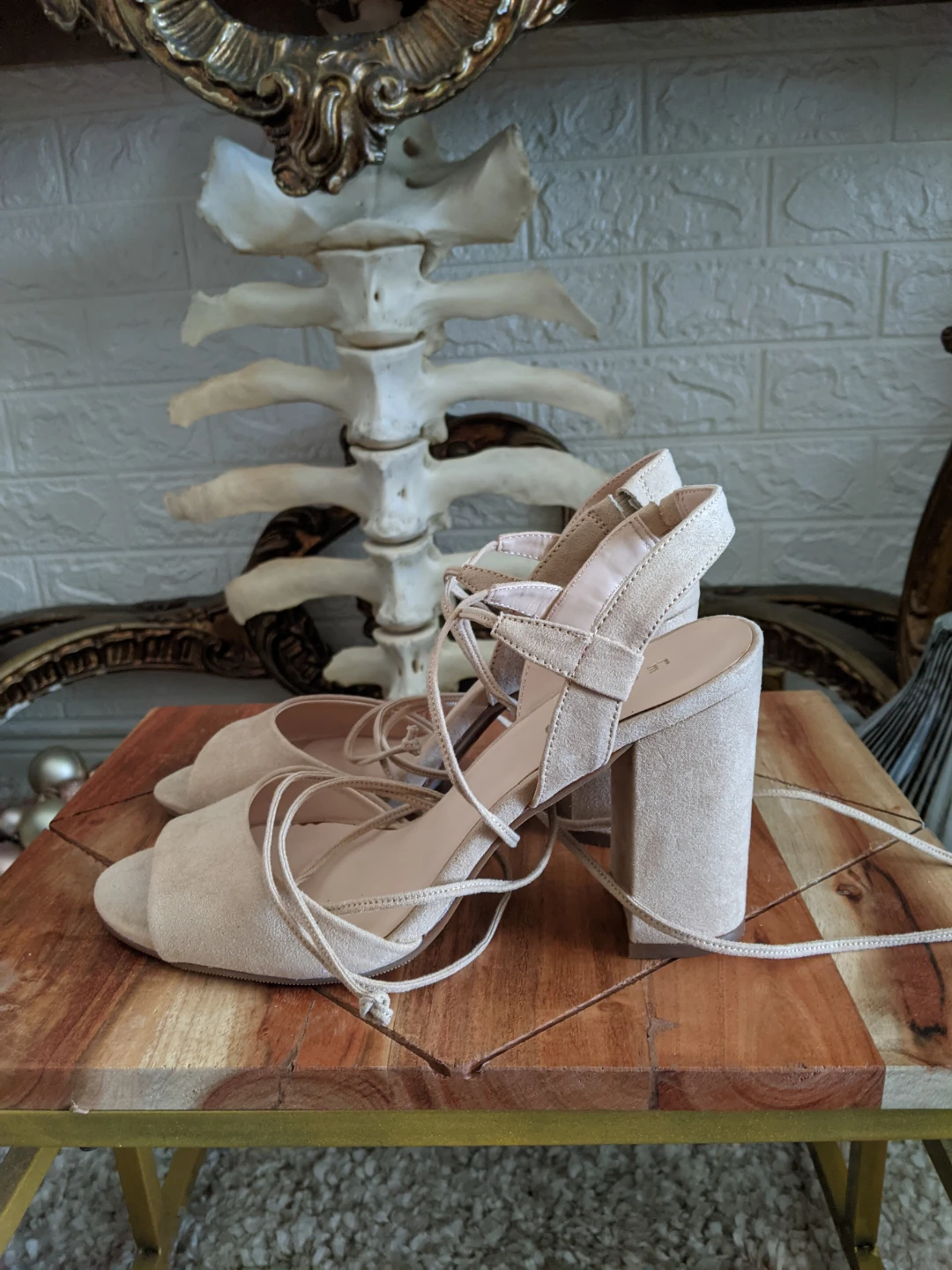 Le Château Nude Heels - Size 8 - photo 3