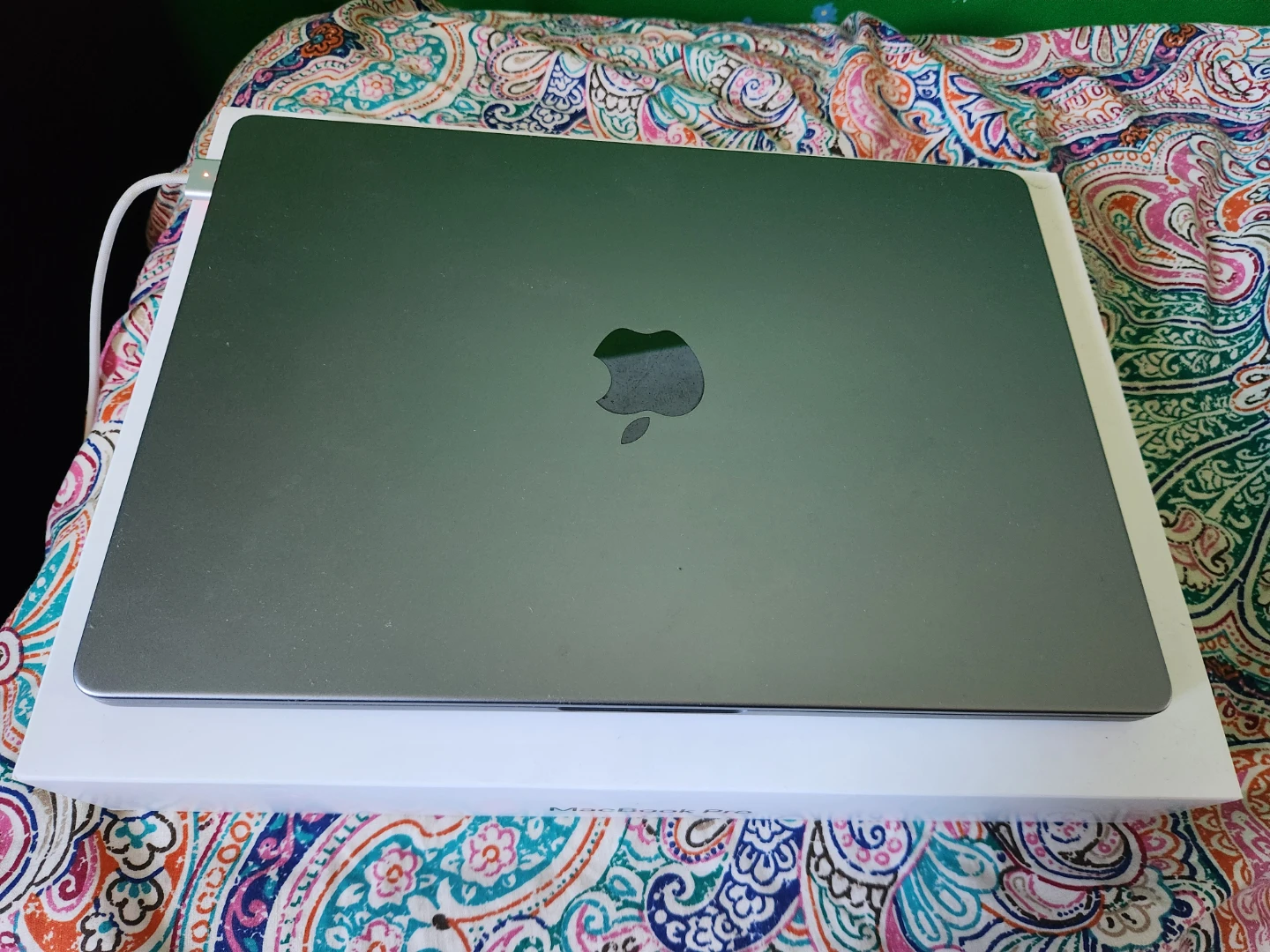 Apple MacBook Pro Laptop 2021 - photo 3