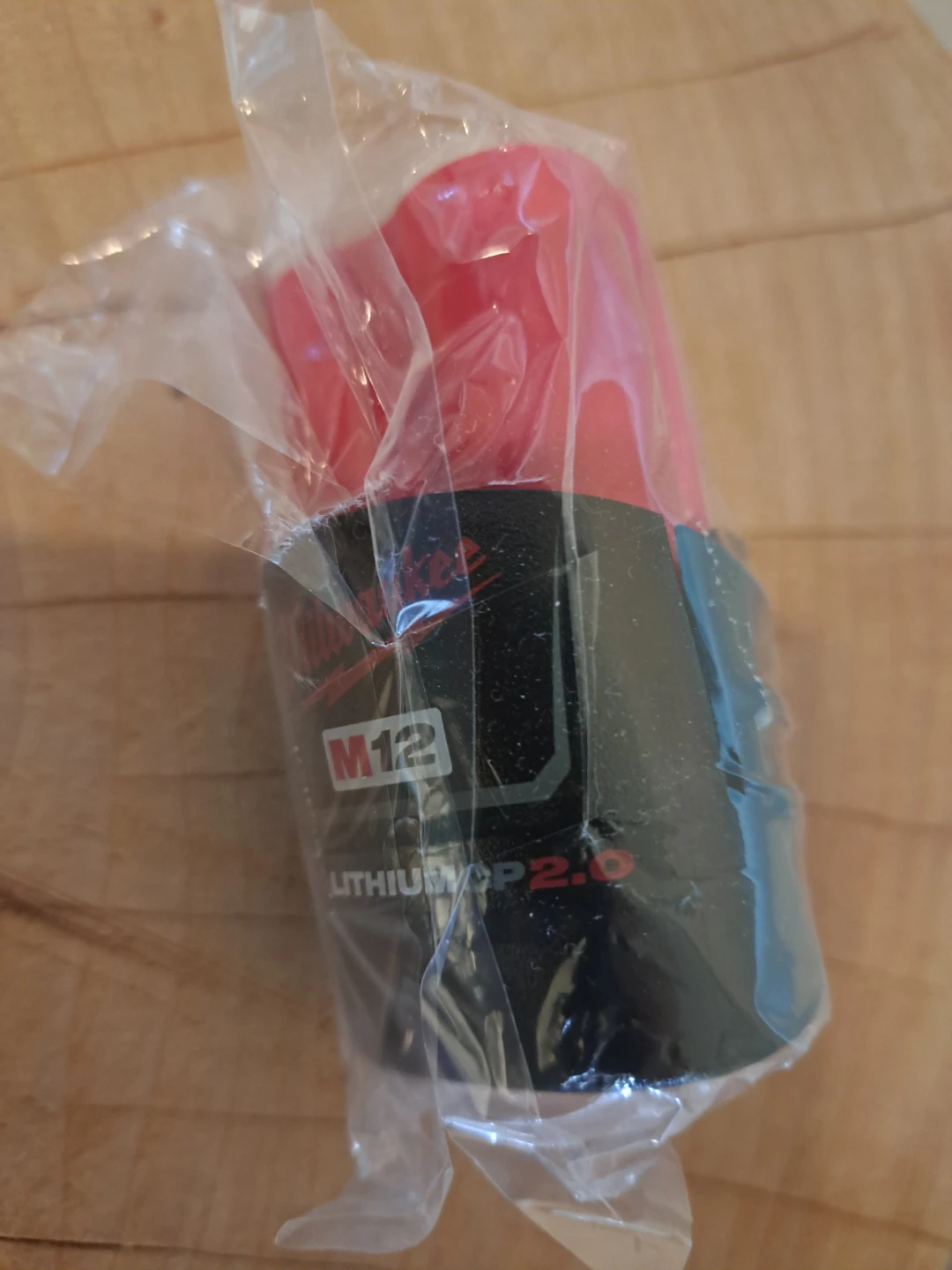 Milwaukee m12 / 2amp battery