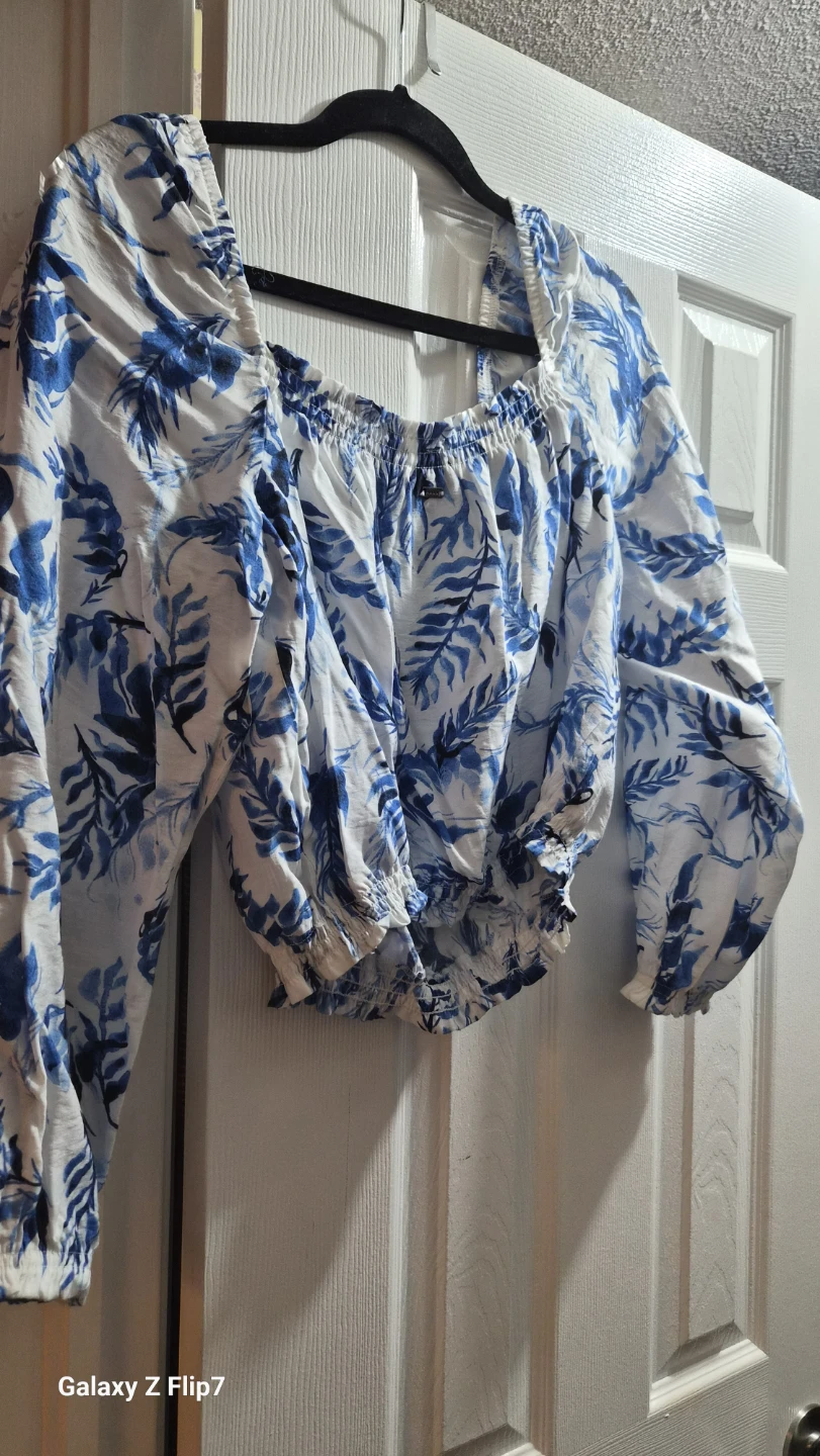 Mexx Blue Floral Print Off-the-Shoulder Cropped Blouse