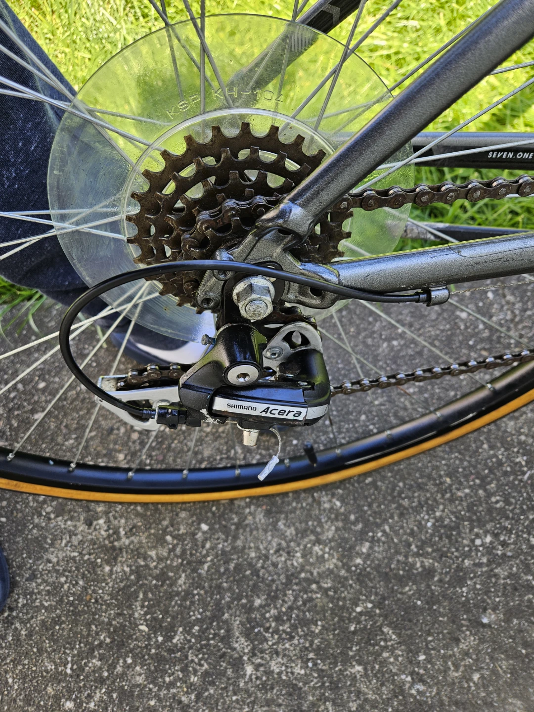 Trek FX Hybrid Bike - photo 3