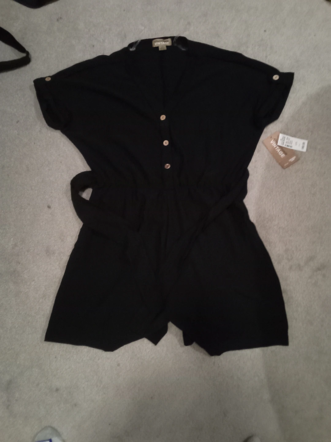Style Exchange Vintage Black Romper L/G