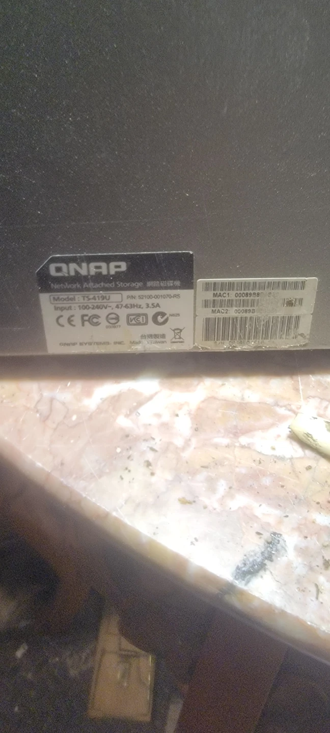 QNAP TS-419U Network Attached Storage - photo 2