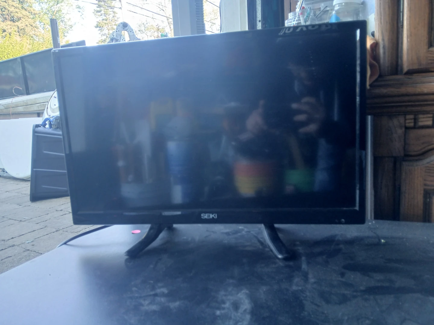 Seiki Black 19" LCD TV