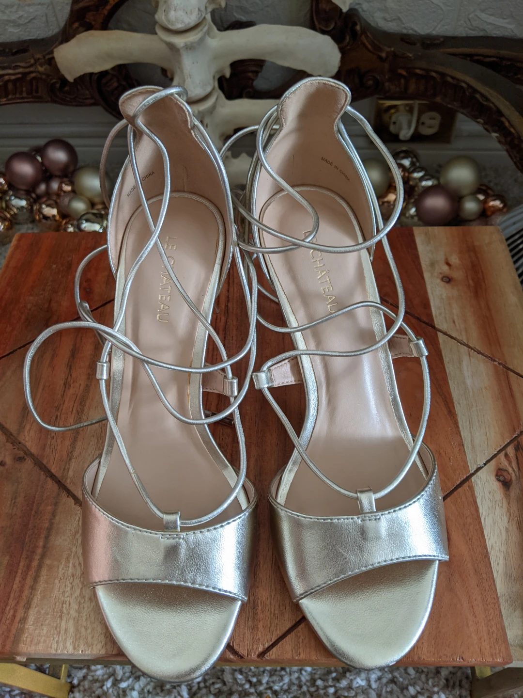 LE CHÂTEAU  Strappy Heels Size 7 - photo 2