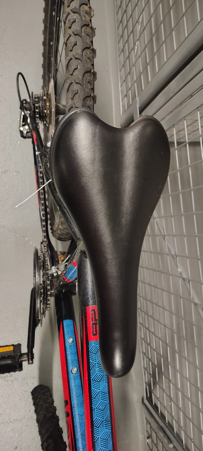 Movelo Mountain Bike