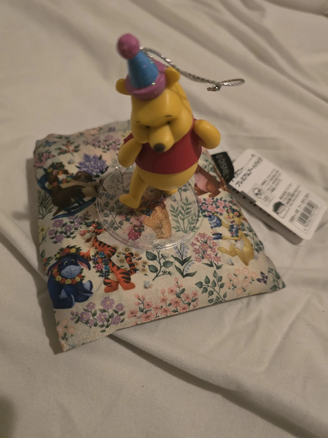 JAPAN Disney Winnie the Pooh and Friends Art Bag plus BONUS - photo 3