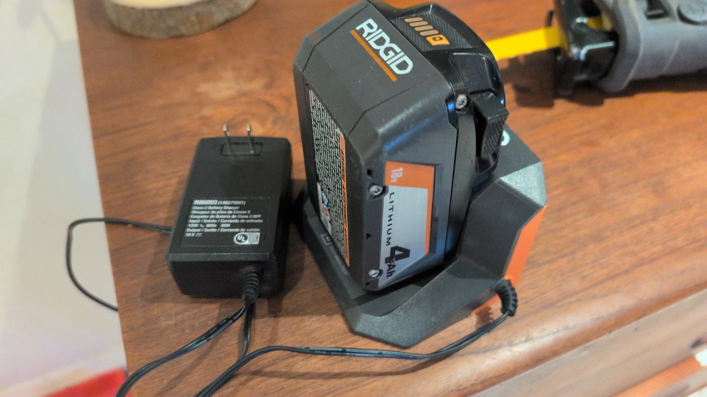 RIDGID 18V Brushless Reciprocating Saw with Battery and Charger - photo 3