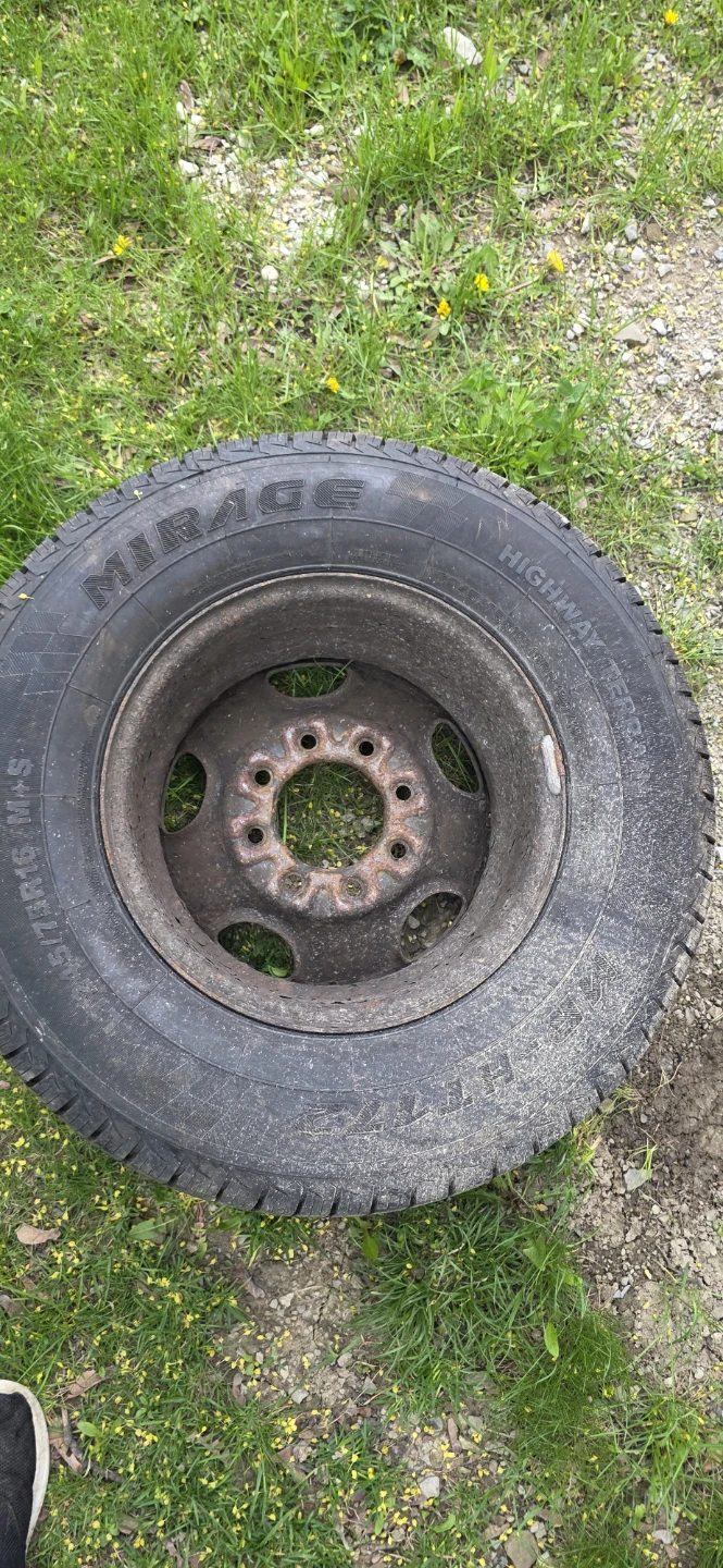 2 Mirage Highway Tires on Rims - photo 3