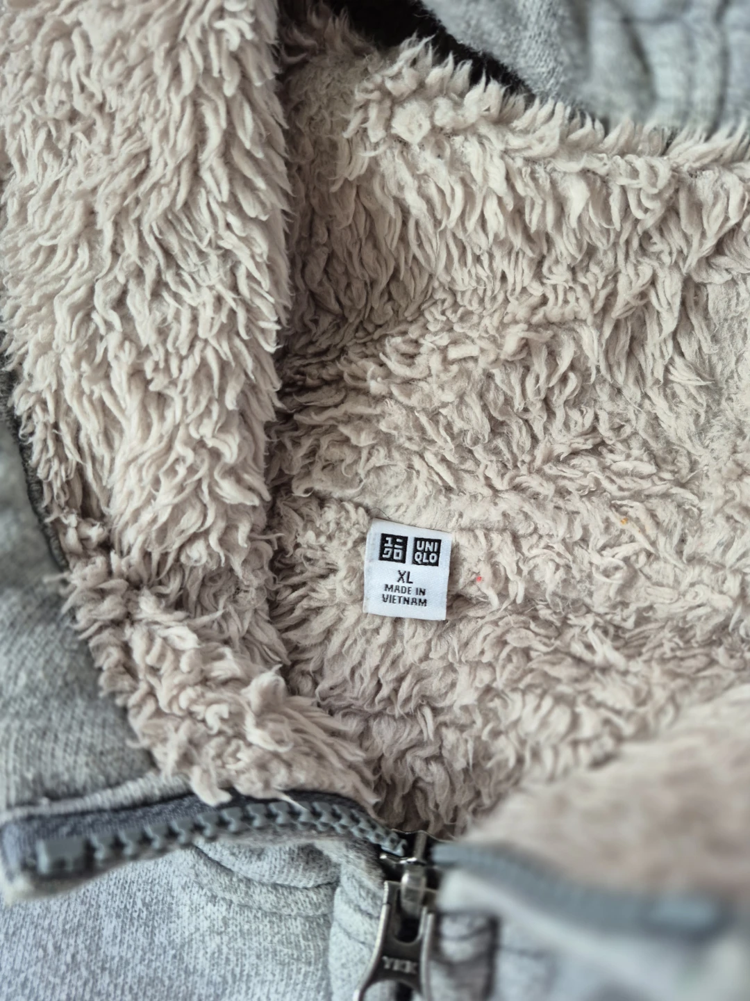 Uniqlo Sherpa Lined Hoodie - photo 3
