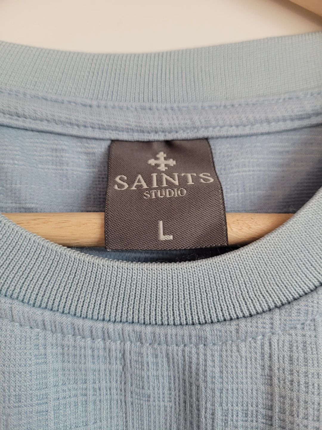 [L] NWT Saints Studio Premium Textured Tee - Light Blue - photo 3