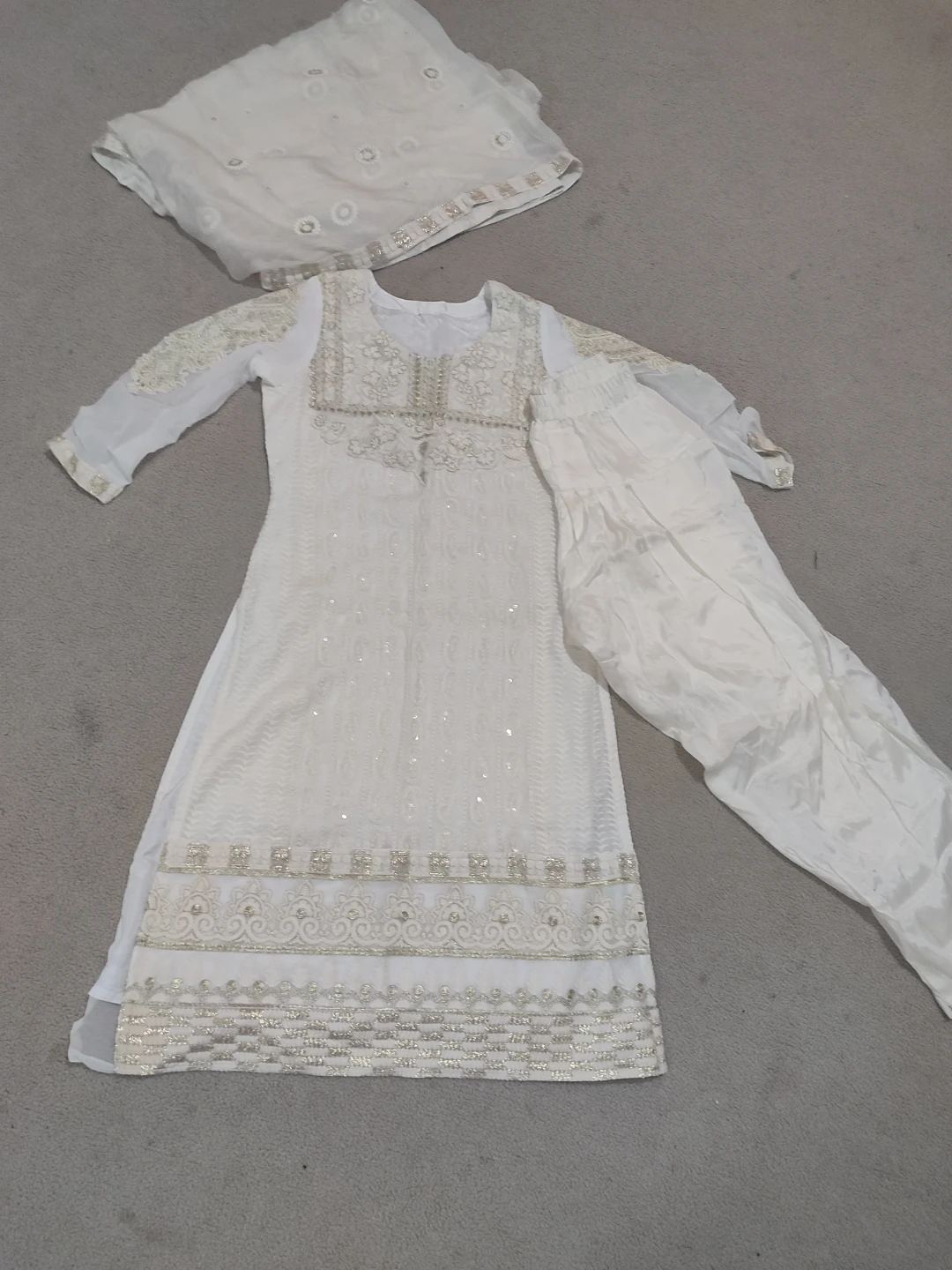 White Embroidered 3-Piece Suit - photo 2