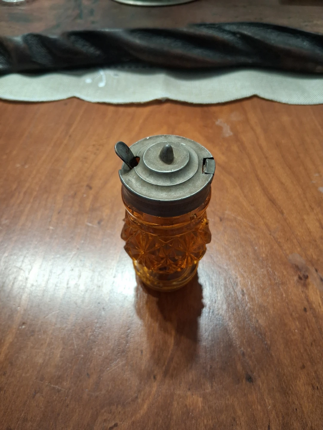 1885 Victorian "mustard pot" amber glass - photo 2