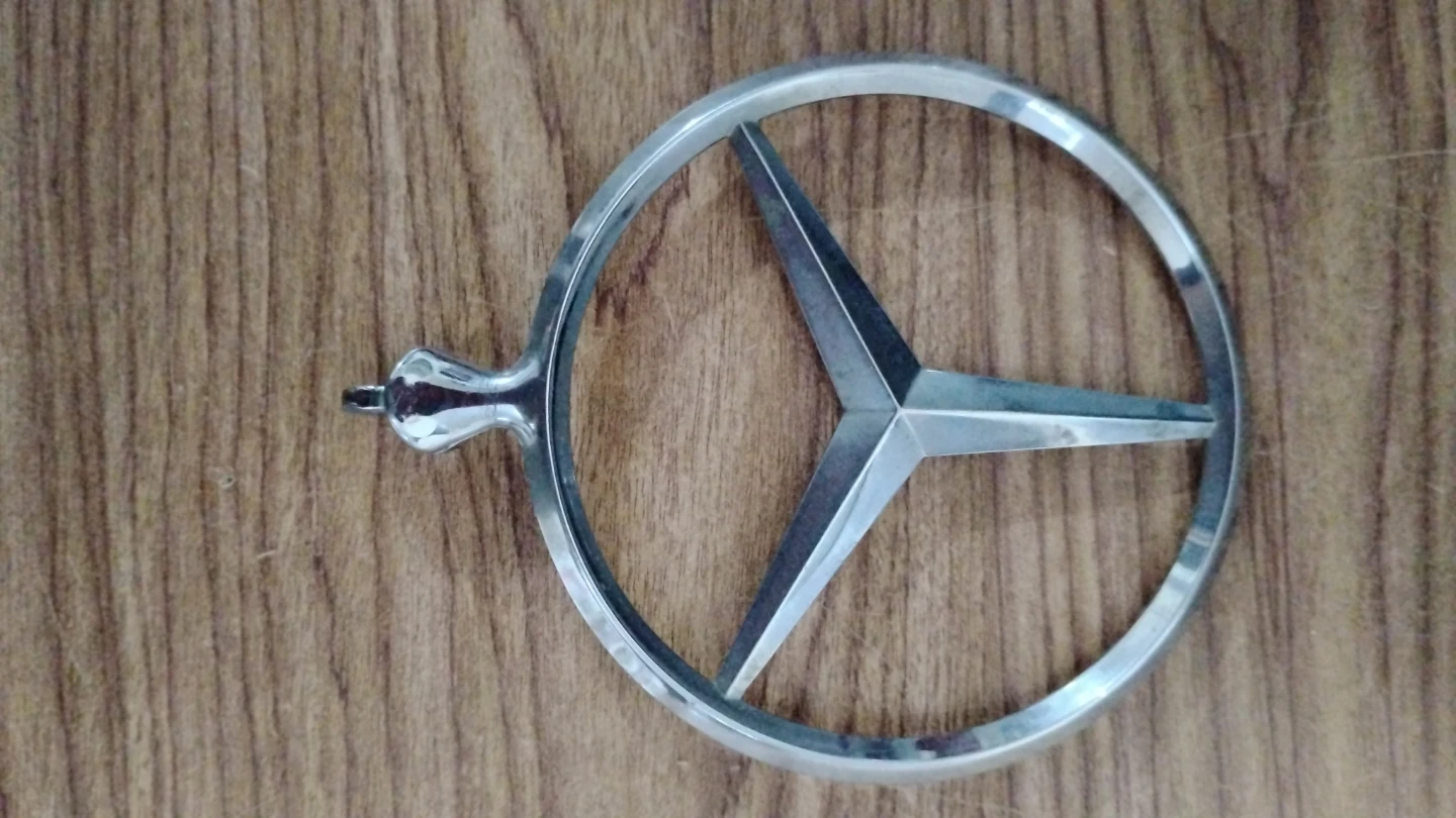 Mercedes-Benz Star Emblem Hood Ornament