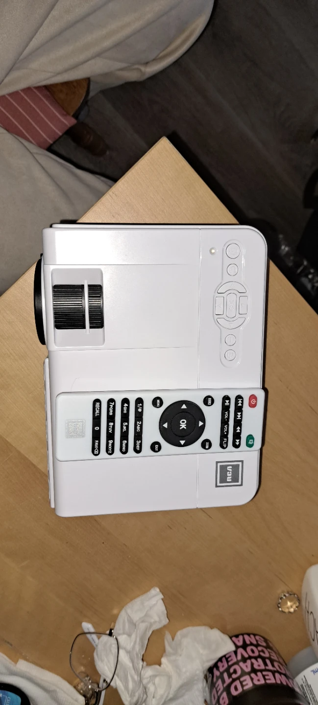 RCA Projector Kit with Screen & Built-In Sound! - photo 3