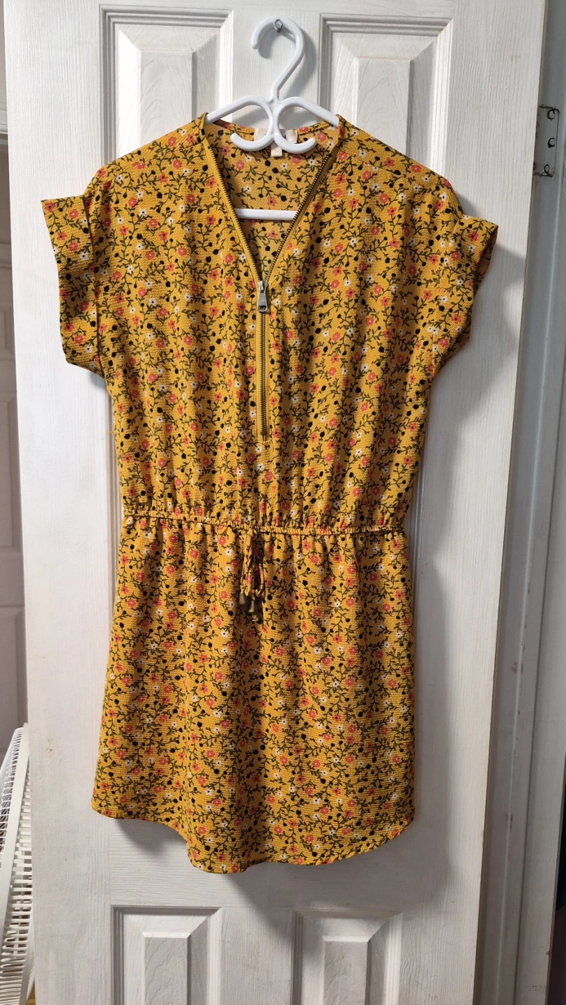 Women's Dresses (Lot of 5)