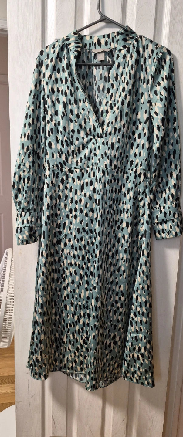 Women's Dresses (Lot of 5) - photo 5