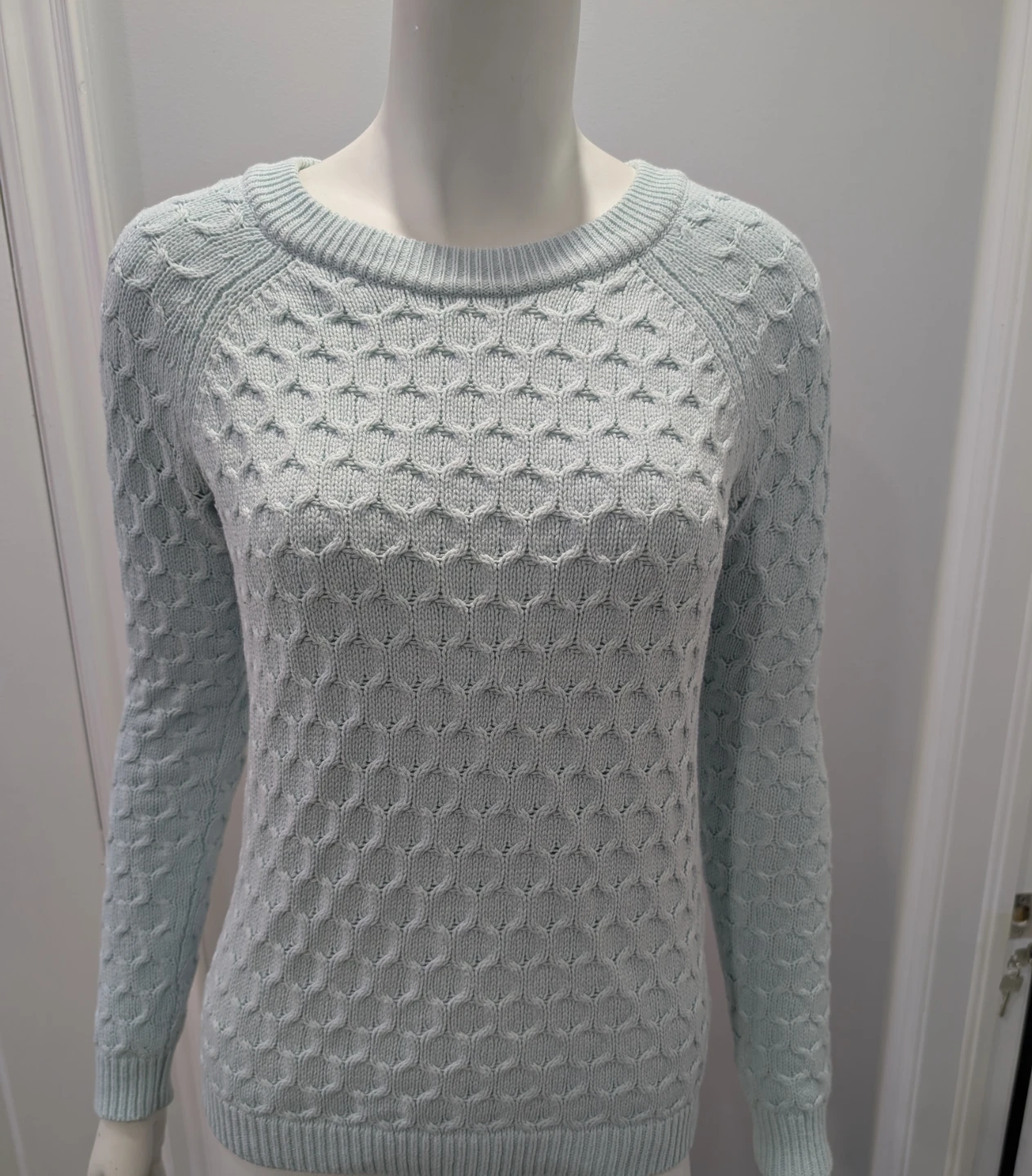 EUC - Women's Old Navy Mint Green Sweater Size XS