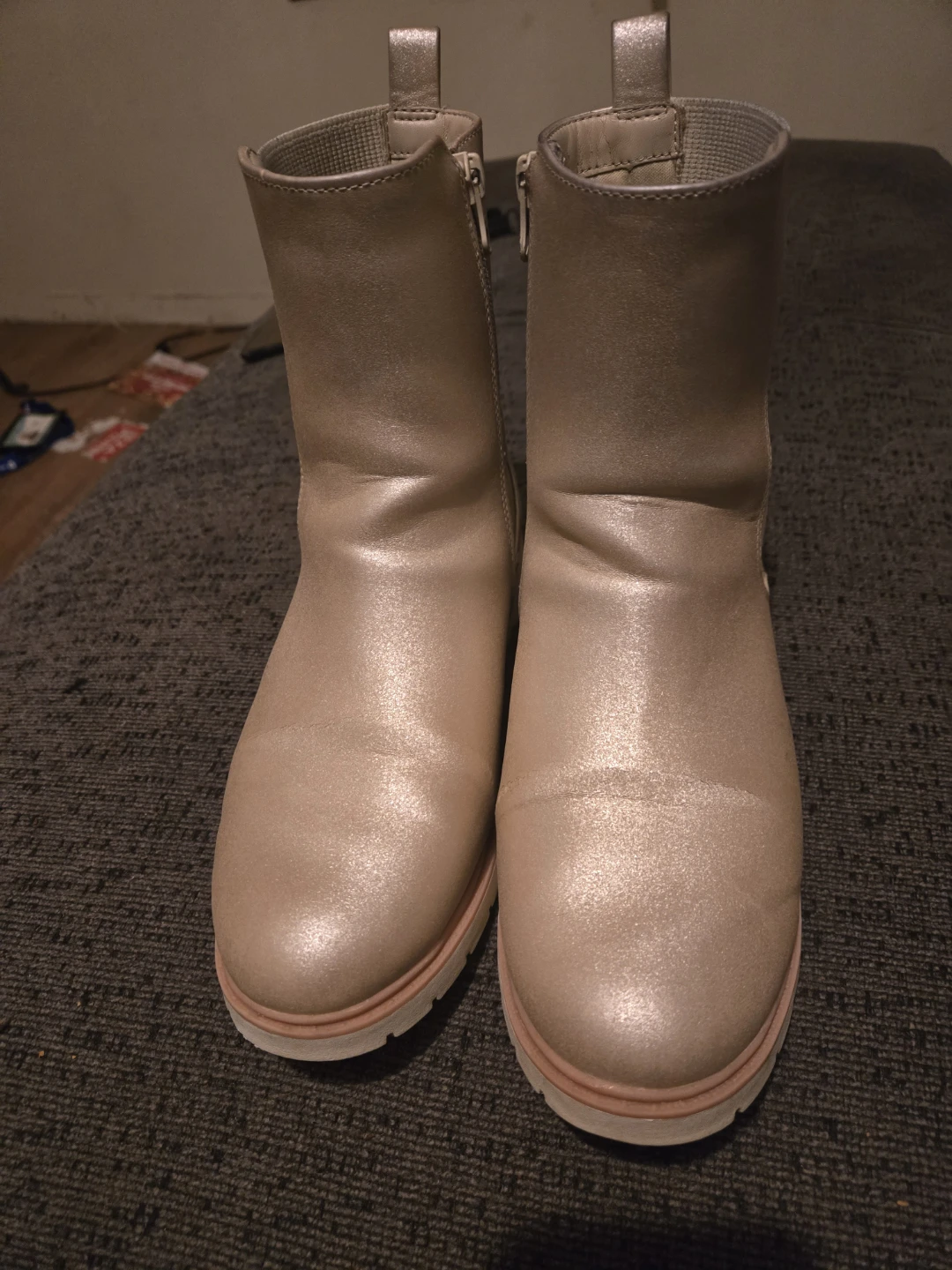 Girls' Gold Glitter Boots
