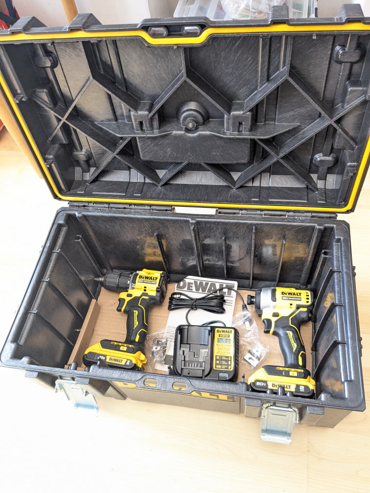 20V Max DeWalt ATOMIC Combo Kit + Tool Box - photo 4