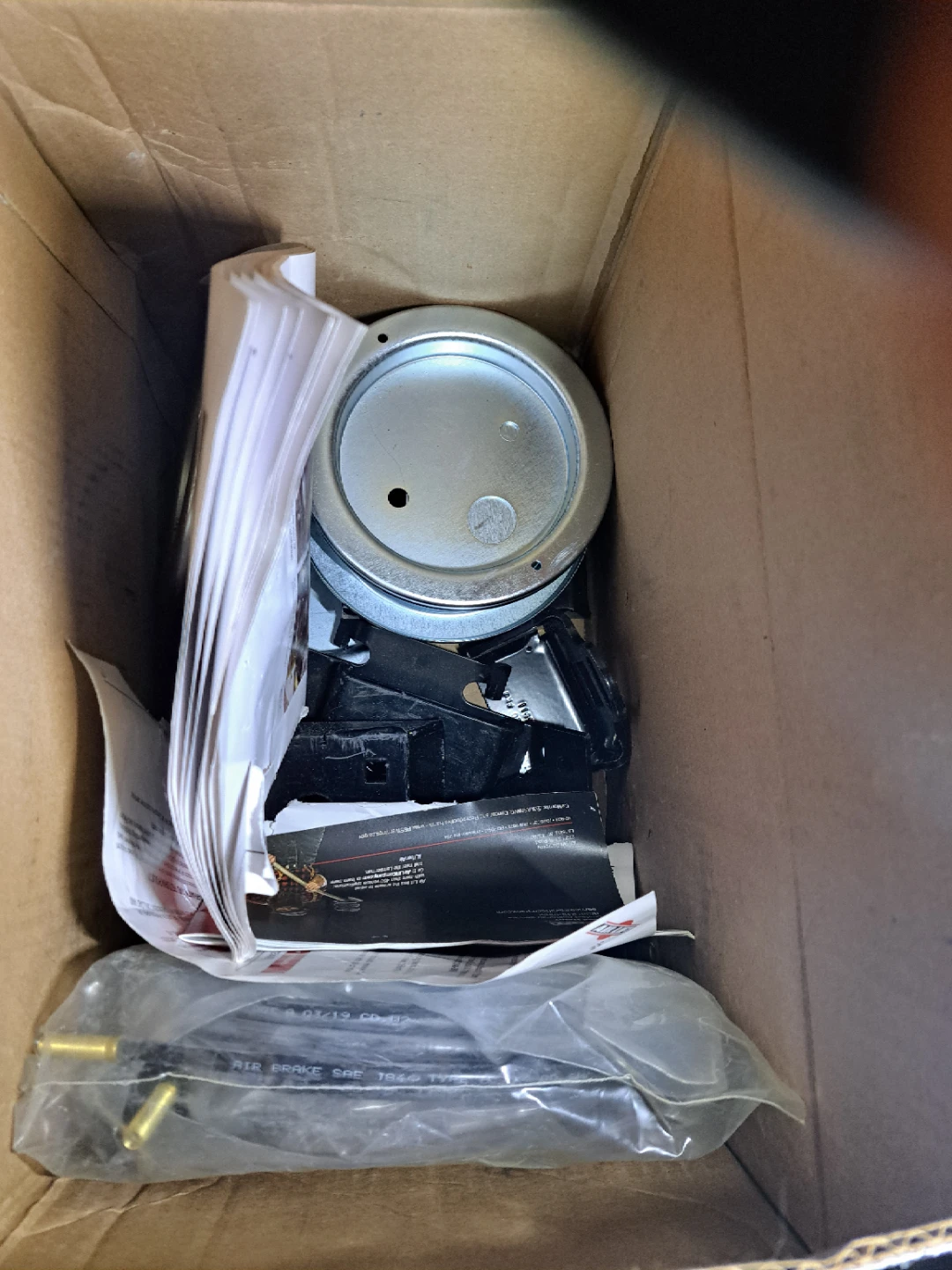 Air Lift 5000 Load Lifter Adjustable Air Springs - photo 3