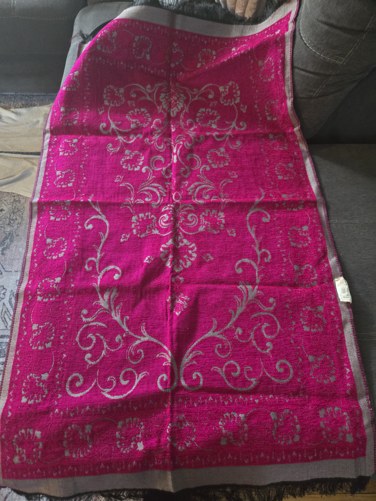 Pink and Gray Floral Prayer Mat / Tapestry - photo 2