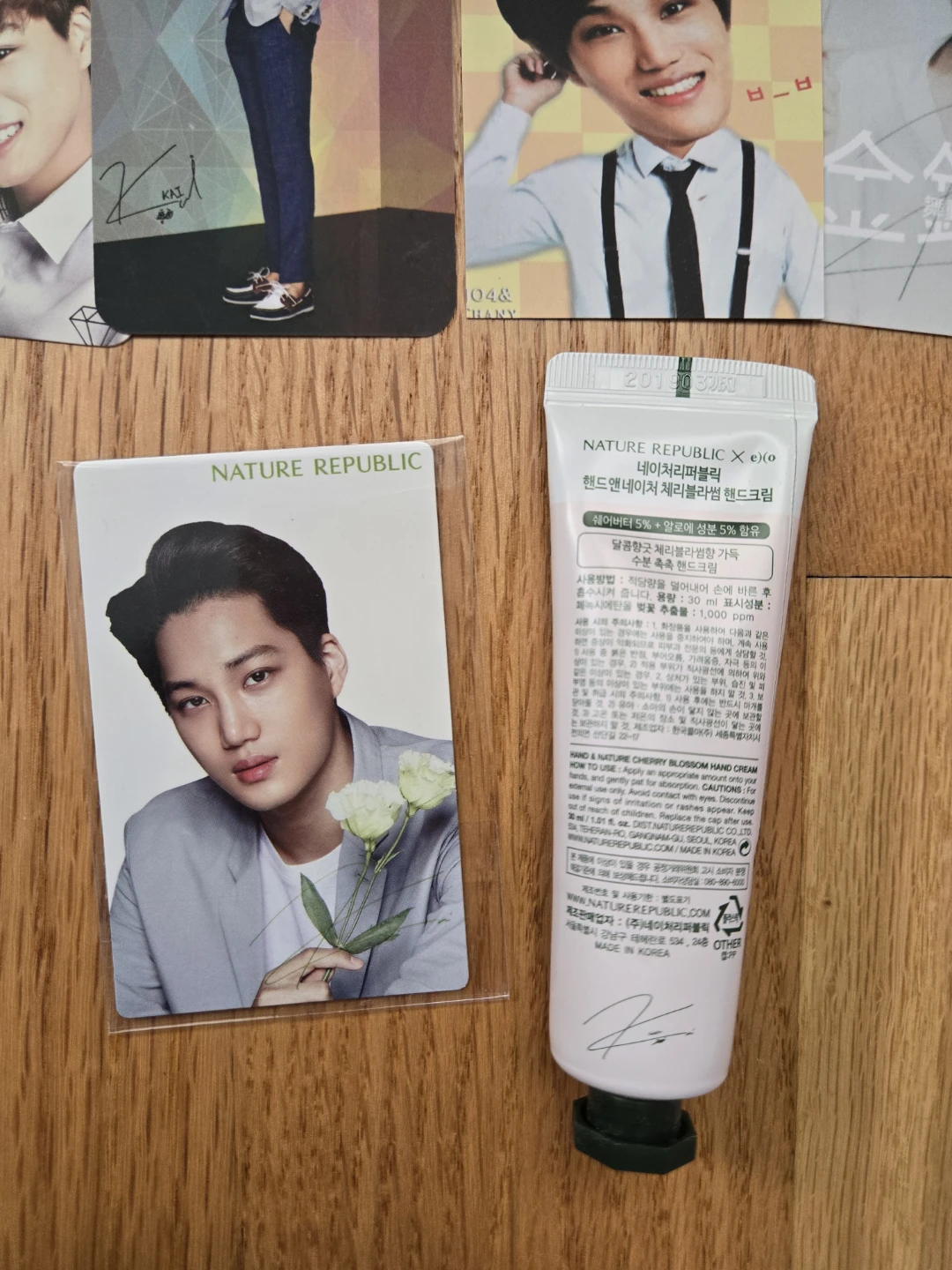 2017 EXO Kai Jongin Nature Republic Photocard Hand Cream - photo 3