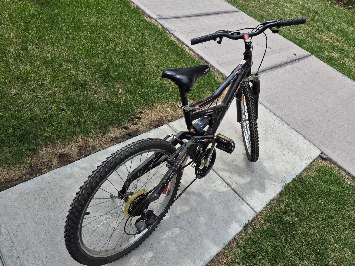 Raleigh Tora 21-Speed Dual Suspension Mountain Bike - photo 3