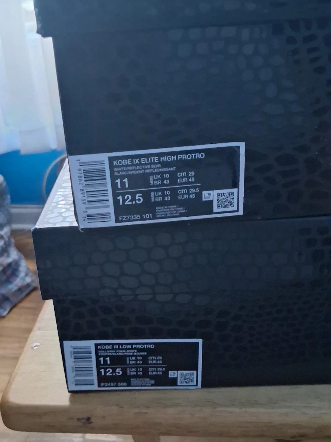 2 pairs of kobes used size 11