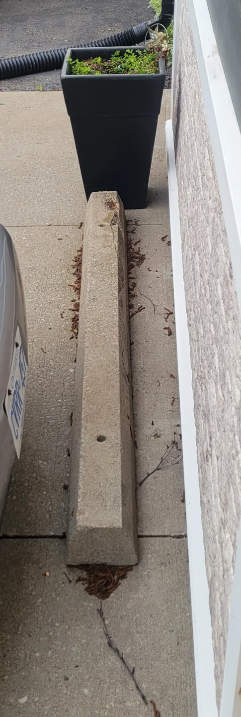 Parking Curb/Wheel stop - photo 2