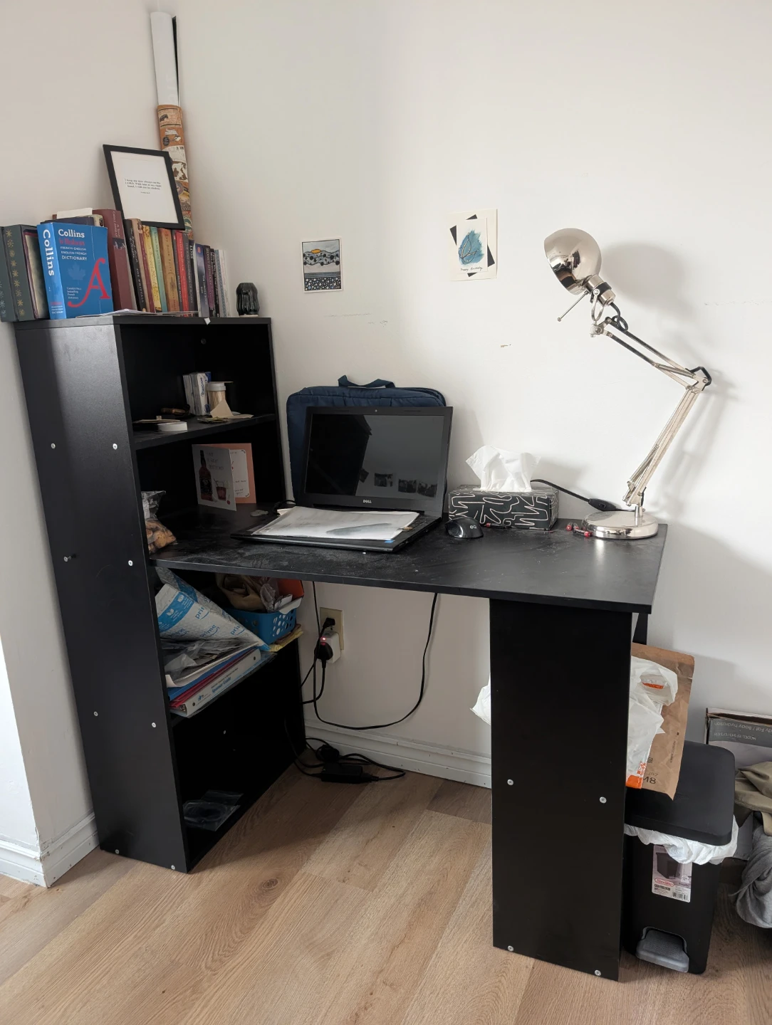 Black computer desk with bookshelf - photo 3