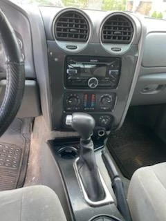 2005 GMC Envoy SUV - photo 3