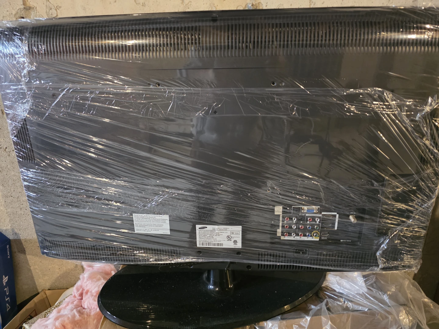 Samsung 24" HD TV - photo 2
