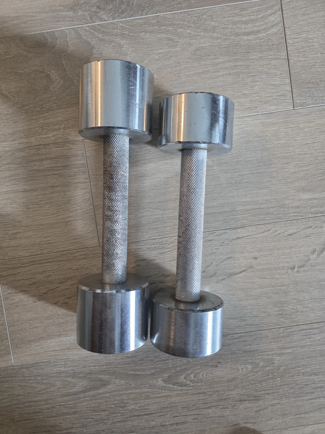 Pair of Dumbbells (10 lbs & 7.5 lbs) - photo 3