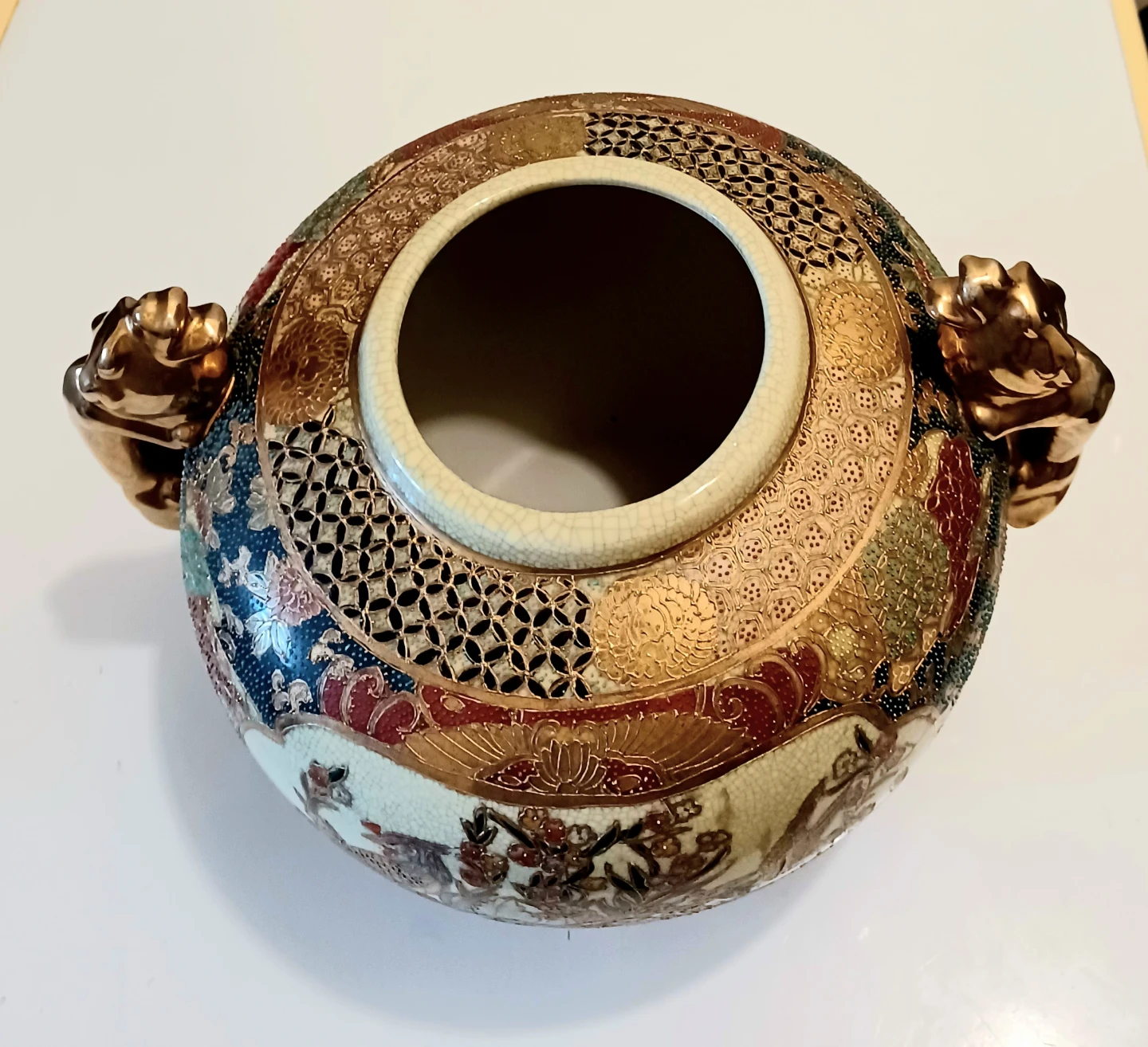 Antique Meiji Japanese Satsuma Vase - photo 4
