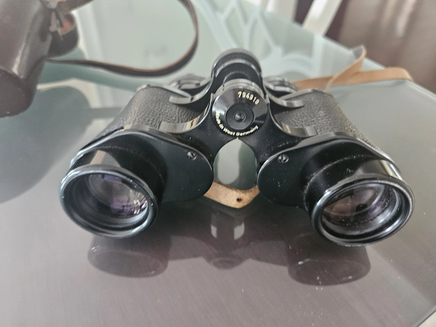 Vintage Carl Zeiss Binoculars with Leather Case - photo 4