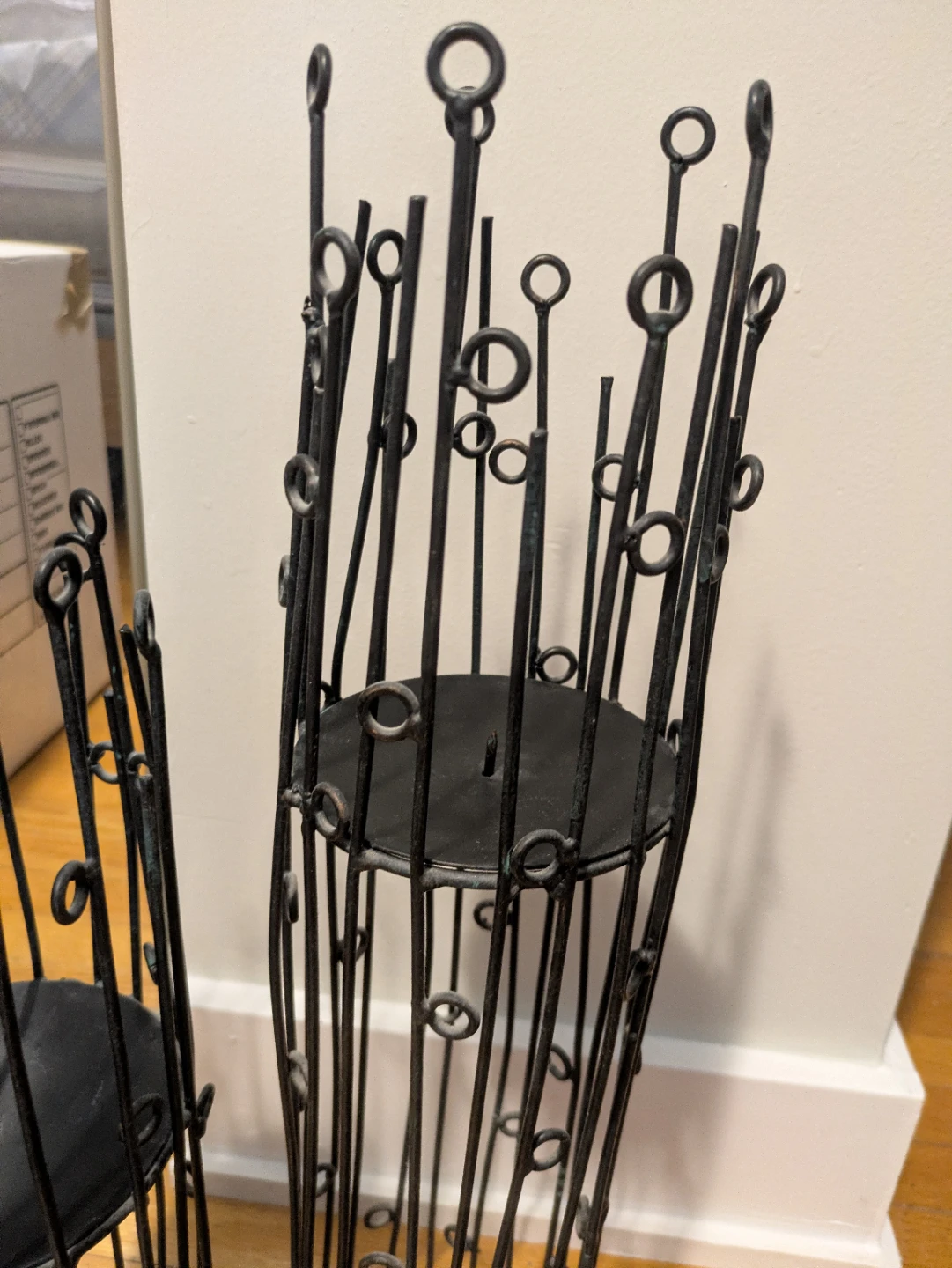 Set of 2 Metal Candle Holders - photo 2