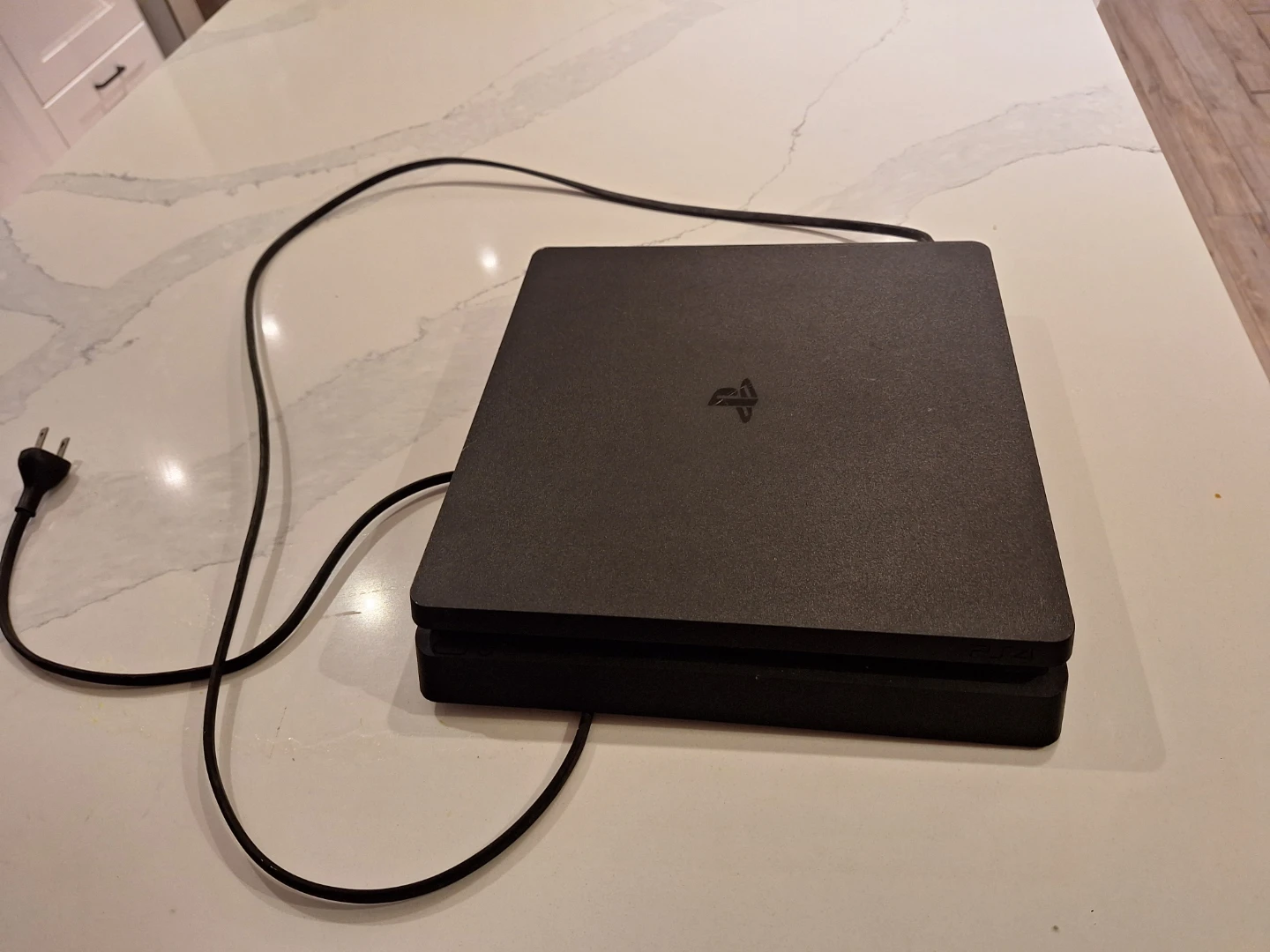 Sony PlayStation 4 Slim Console