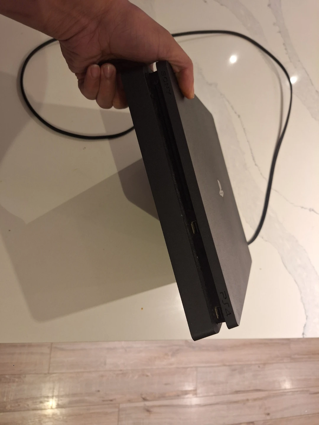 Sony PlayStation 4 Slim Console - photo 2