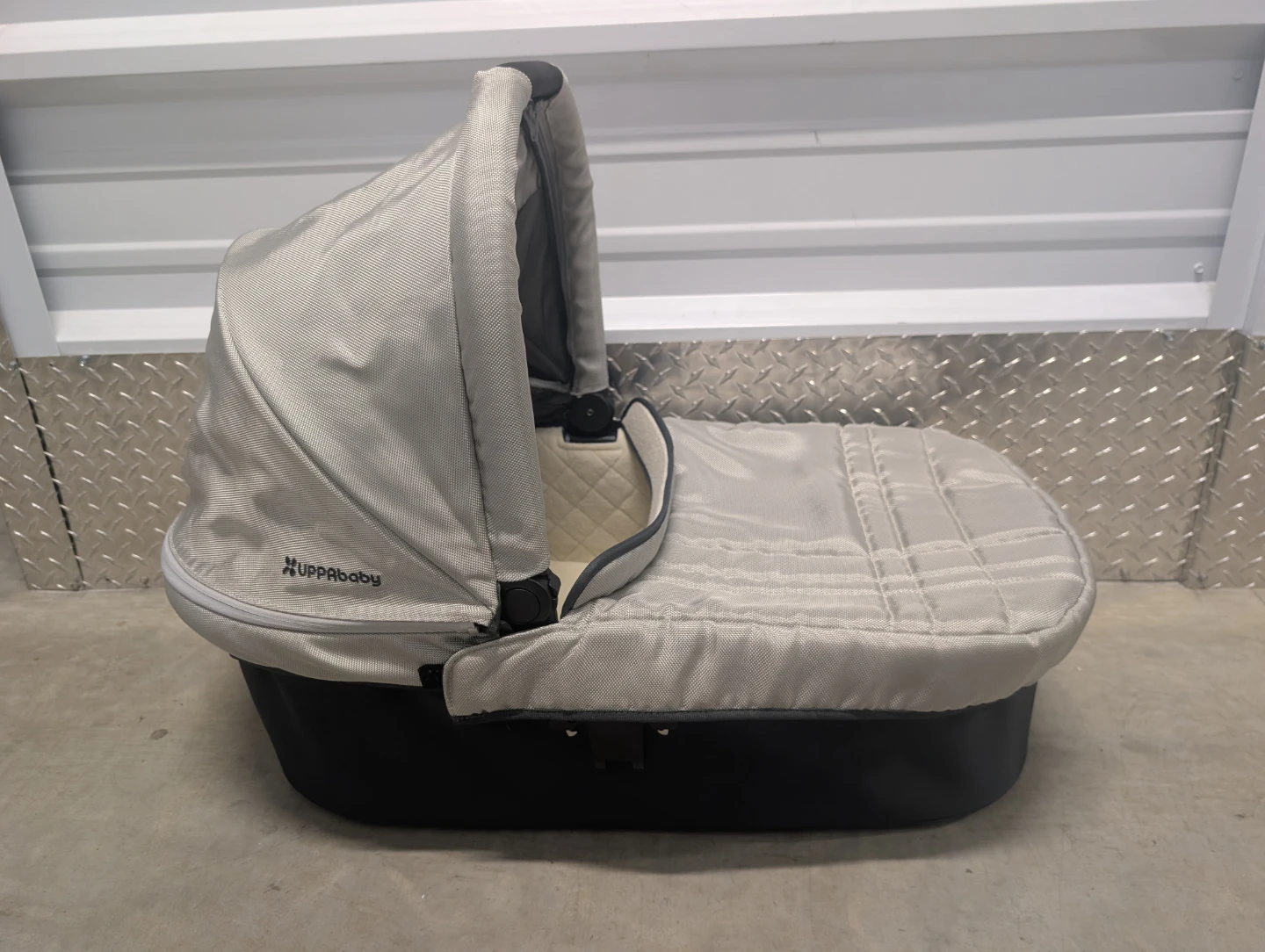 UPPAbaby Bassinet - Gray