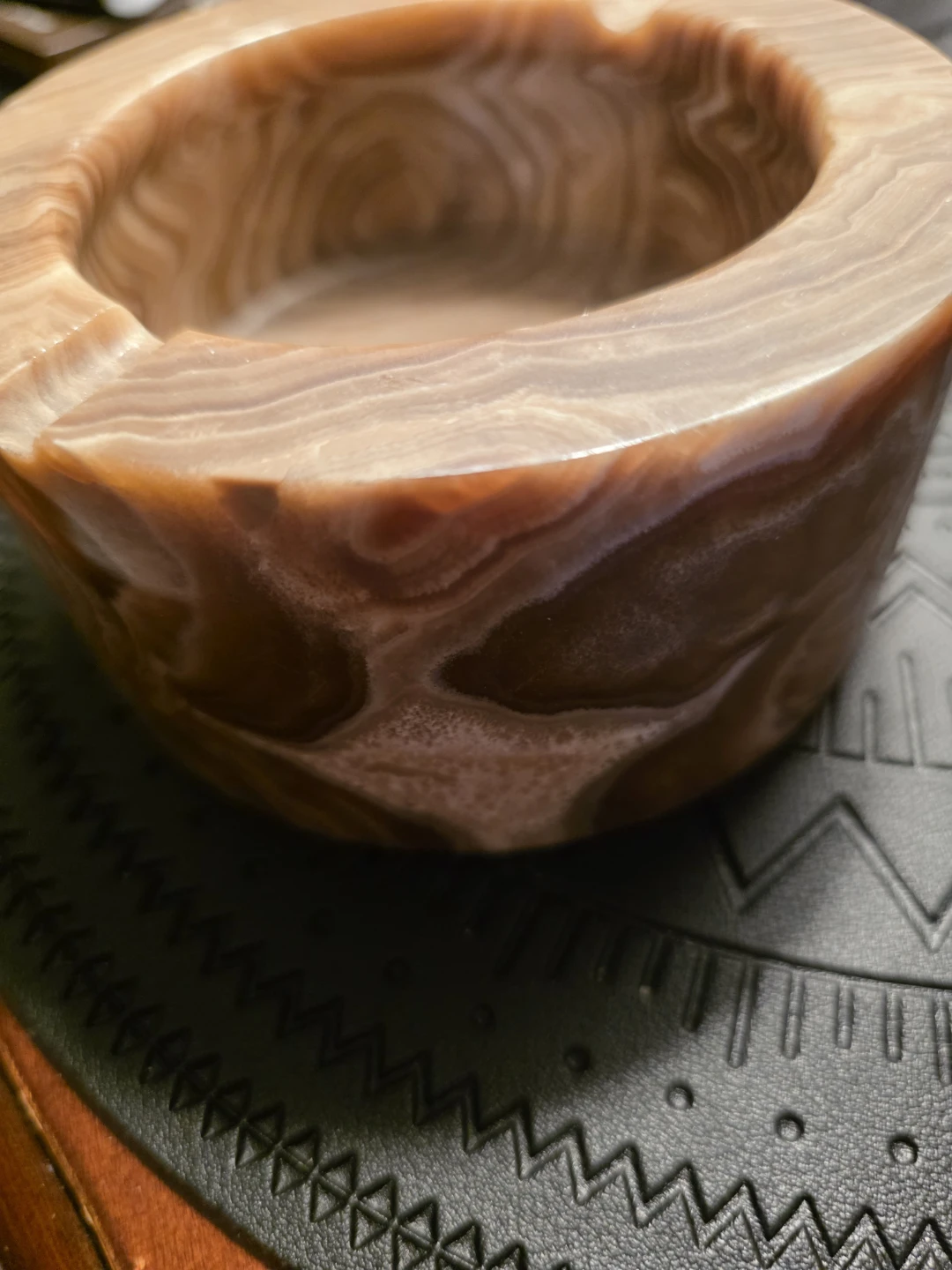 Vintage Hand Carved Onyx Ashtray - photo 4
