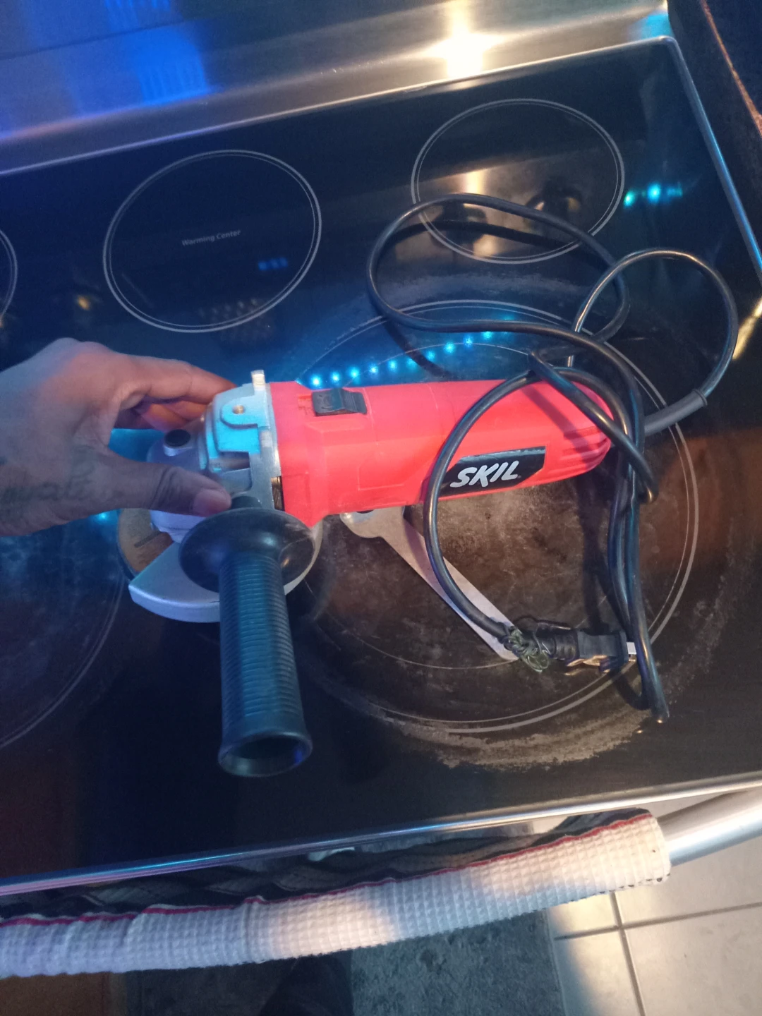 Skil angle grinder