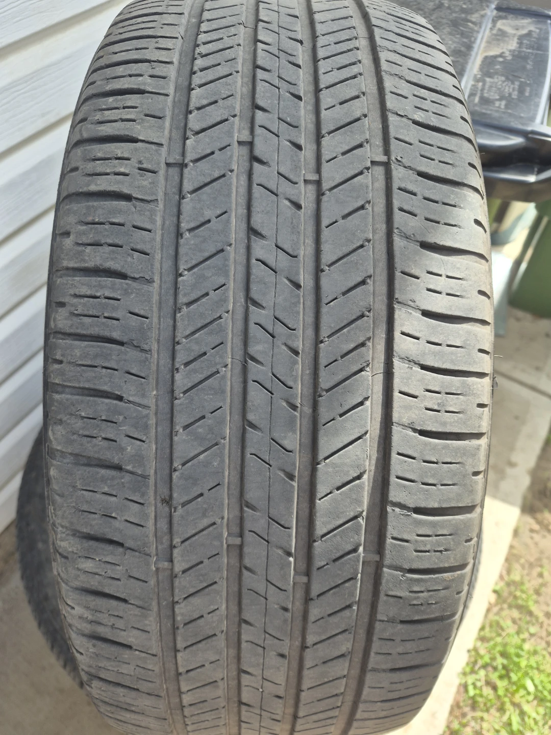 245/45r19 Set of 4 All-Season Tires